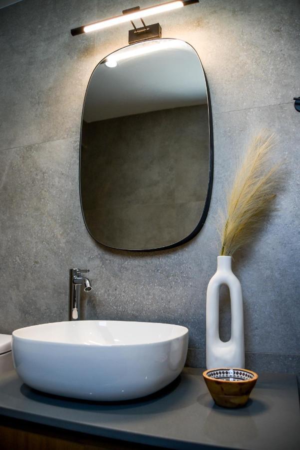 Ambient Living Lofts Apartment เปรเวซา ภายนอก รูปภาพ